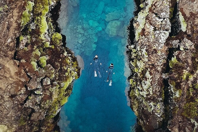 Golden Circle, Silfra Snorkeling & Fridheimar Tomato Farm Lunch - Geysir Geothermal Area: Witness Eruptions and Hot Springs