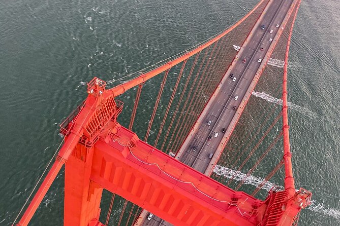 Golden Gate Helicopter Adventure - Discover San Francisco from a Birds-Eye View with the Golden Gate Helicopter Adventure