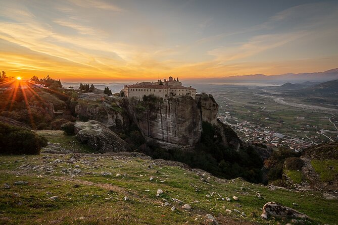 Golden Sunrise Meteora Private Photo Tour - Accessibility and Booking Considerations