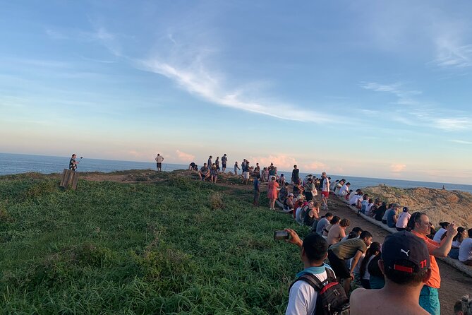 Golden Tour: Estacahuite Beach, Zipolite, Mazunte and Punta Cometa - Punta Cometa: Spectacular Sunset Over the Pacific