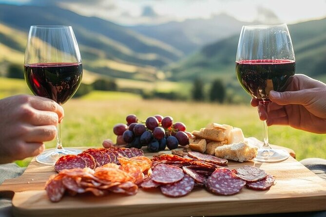 Golden Yellowstone Portraits - Key Points