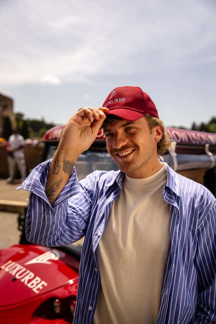 Golf Cart Tour: Express Highlights of Florence - The Guided Commentary and Personal Touch