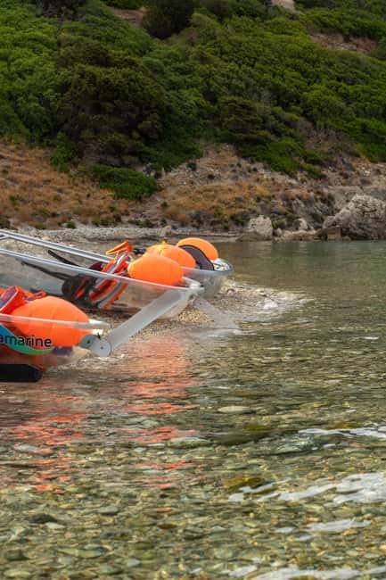 Golfo Aranci: traditional or transparent kayaks, dolphins, and aperitifs - Enjoying a Sardinian Aperitif After Kayaking
