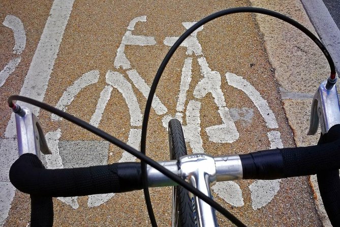 Good Morning rider: discovering the town by bike - The Guides Style and Local Insights