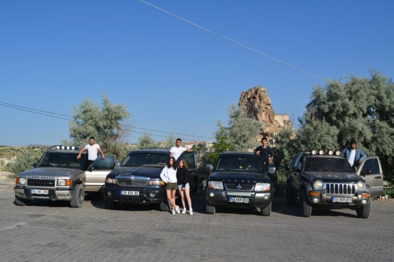 Göreme: Cappadocia Hot-Air Balloon Viewing with SUV - The Experience of Following Balloons in an SUV