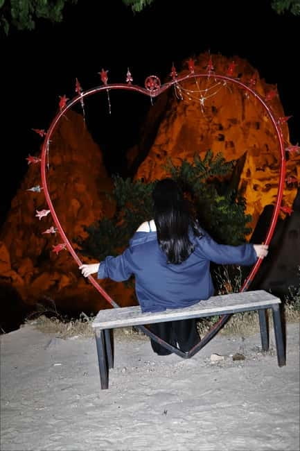 Göreme: Cappadocia Night Tour and Night View Photo Shoot - Logistics and Booking Flexibility