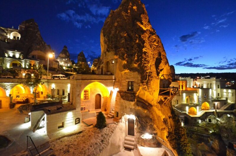 Göreme: Full-Day Customized Cappadocia Compact Itinerary - Walking Through Pigeon Valleys Scenic Vistas