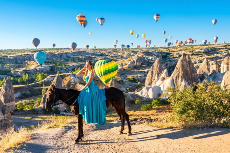 Goreme: Sunrise Horse Riding Excursion - Riding in Traditional Clothing for Authenticity