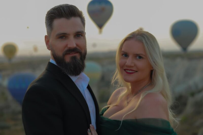 Göreme Valleys Photo Session with Balloons and Vintage Car - Booking Flexibility and Cancellation Policy