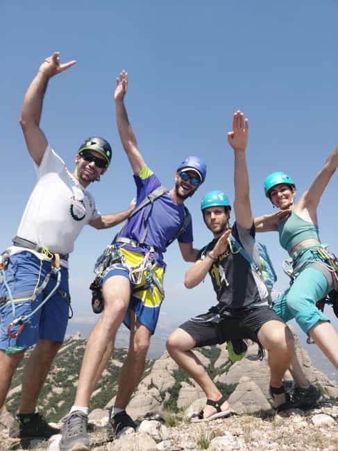Gorros de Montserrat: climb and enjoy the magical mountain from its peaks. - What Climbers Can Expect During the 6-Hour Tour