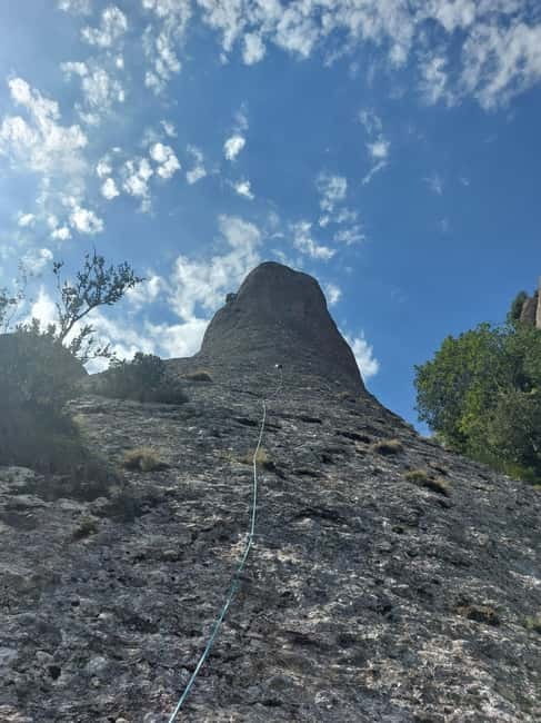 Gorros de Montserrat: climb and enjoy the magical mountain from its peaks. - Routes and Difficulty Levels in the Gorros Area