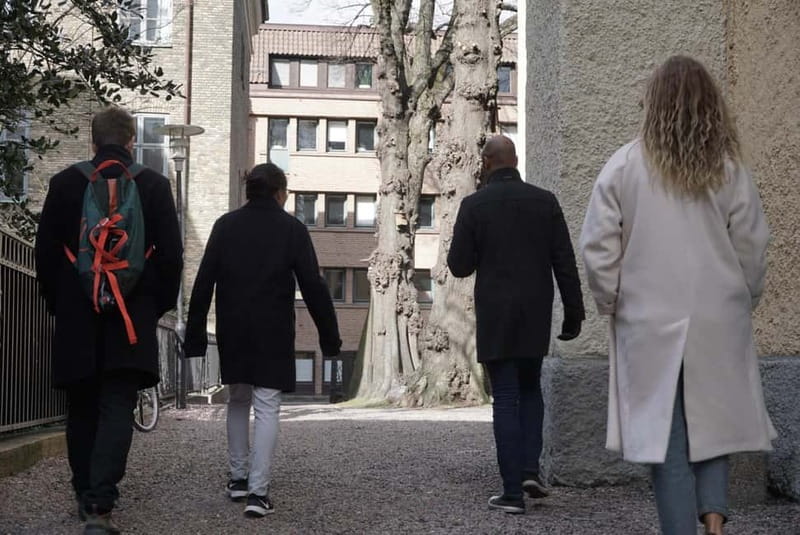 Gothenburg: Historical Walking Tour in Central City - Visiting Deutsche Kirchengemeinde Göteborg and Bagih Kronhuset