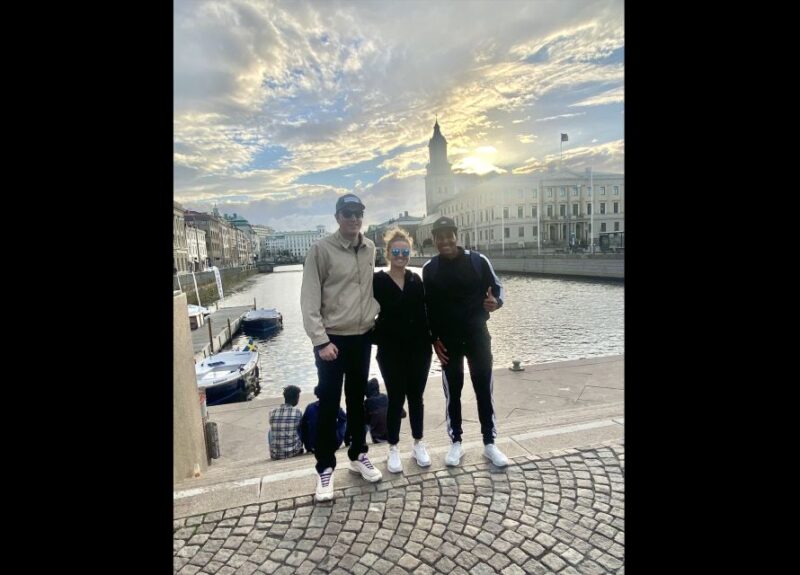 Gothenburg: Private Göta Älv Boat Tour with Pickup - The Final Stretch: Opera House and The Grand Theater