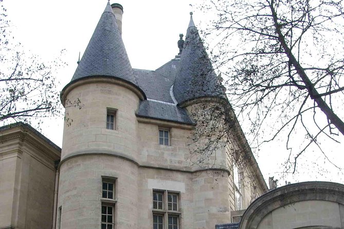 Gothic Paris - Castles & Cathedrals (Marais History Walk-Small Group Tour) - Logistics: Meeting Point and Accessibility