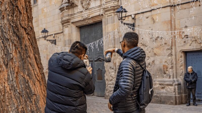 Gothic Quarter and Born District: Photographic Workshop - Practical Details and Accessibility