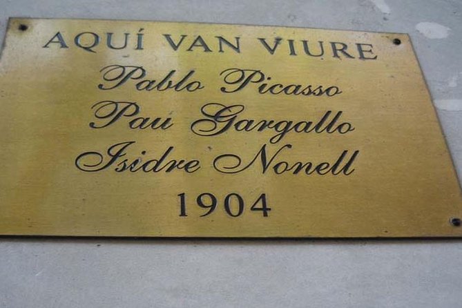 Gothic Quarter & Picasso Museum Private tour - The Guides Role and Commentary