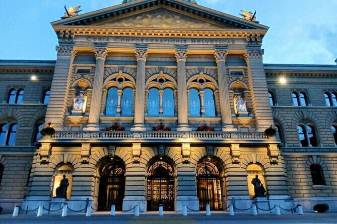 GoTo Bern Old Town Sightseeing One Way Private - Sustainable Travel with Green Technologies