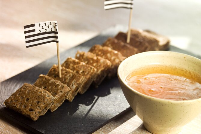 Gourmet bike ride in Lanvallay - Accessibility and Physical Considerations