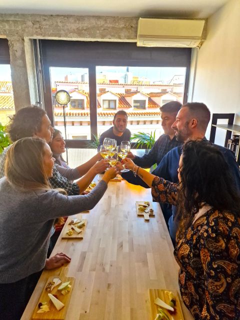 Gourmet Experience: Tasting of Spanish Cheeses and Wines - Educating Guests on Spanish Gastronomic Culture