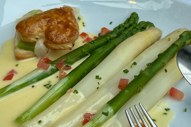 Gourmet Food and Wine Tasting Walk in Lavaux - Practical Details and Group Size