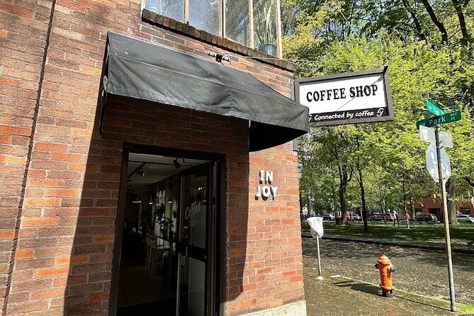 Gourmet Treats: The Chocolate, Coffee, and Doughnuts Tour - Exploring Portland’s Downtown on Foot