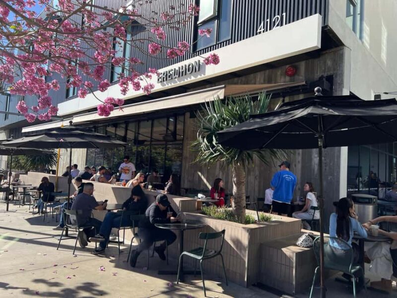 Gourmet Walking Food Tour of LA's Silver Lake - The Cultural Significance of Silver Lake Landmarks