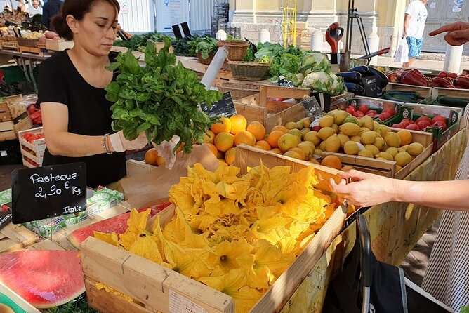 Gourmet Walking Tour with Lunch and Wine Pairing - Scenic Views and Photo Opportunities