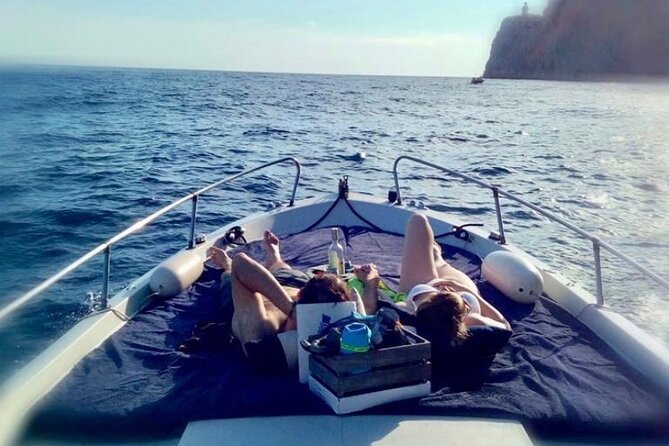 Gozzo Capri Vintage Sea Tour - Key Points