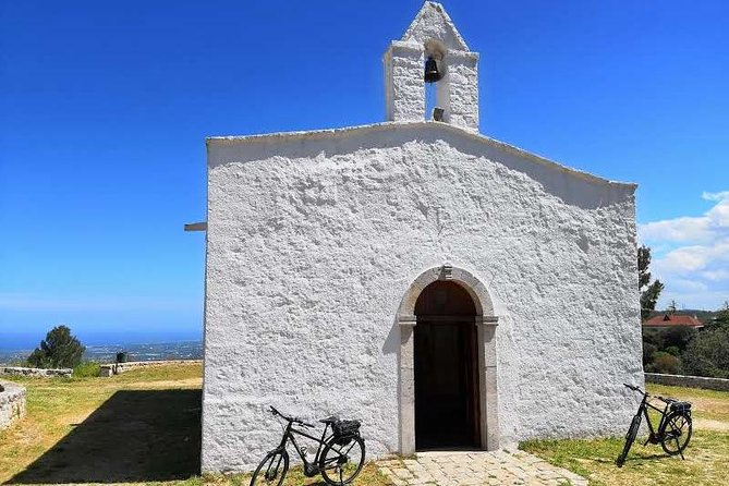 GPS self guide Alberobello and Masseria + Mozzarella and Focaccia tastings by E-bike - Key Points