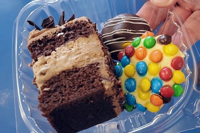 Graffiti and Gourmet: Las Vegas Arts District Foodie Walk - Signature Cocktails at Horse Trailer Hideout