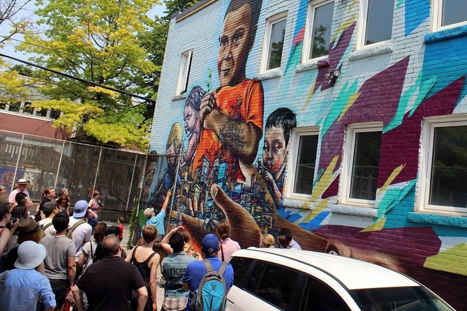 Graffiti in Toronto Walking Tour - The Guide’s Approach and Knowledge