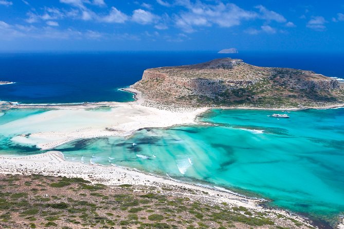 Gramvousa Island and Balos Bay Full-Day Tour from Chania - The Return Journey and Final Stop at Kastelli Kissamos