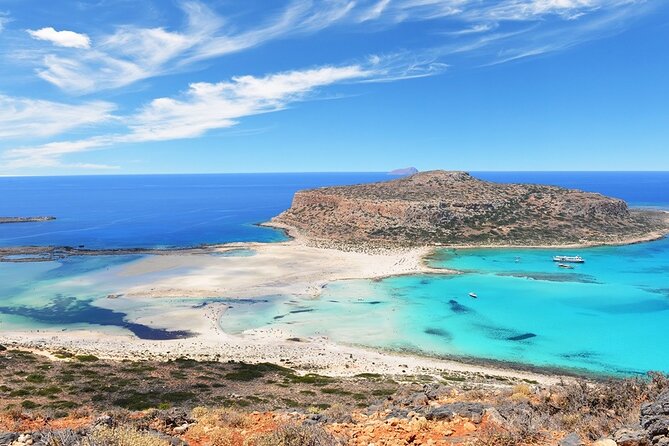 Gramvousa Island and Balos Lagoon Day Tour from Rethimno - Guide and Group Experience on the Tour