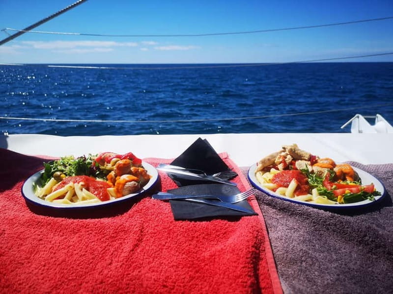 Gran Canaria: Catamaran Tour with Lunch on Pristine Beaches - Customer Experience and Service Quality