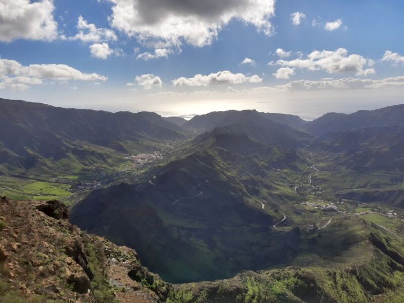 Gran Canaria: Full-Day Guided Hiking With Snacks - The Scenic Highlights: Roque Nublo and Pico del Teide