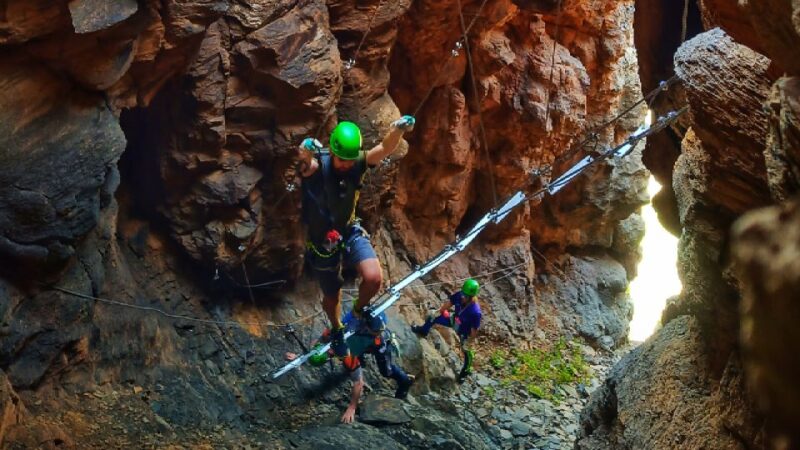 Gran Canaria: Guided Via Ferrata and Zipline Adventure - Reaching the Mountain Top and the 15-Minute Hike