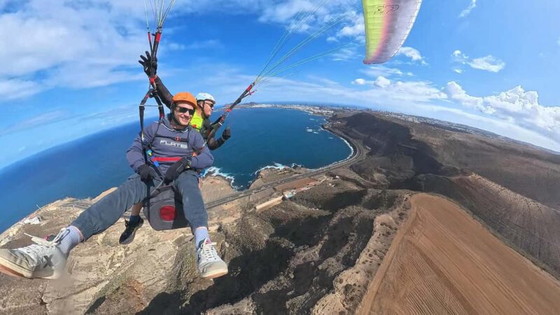 Gran Canaria: Paragliding Flight & Banana Plantation Tour - Exploring the banana finca in Guía and its history