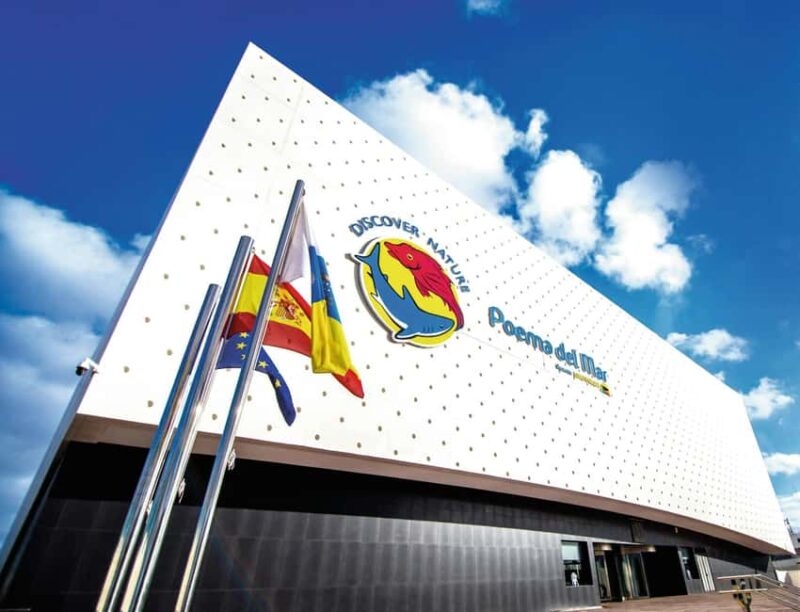 Gran Canaria: Poema del Mar Aquarium & Guayadeque Tour - Traditional Tapas Lunch in the Mountain Village