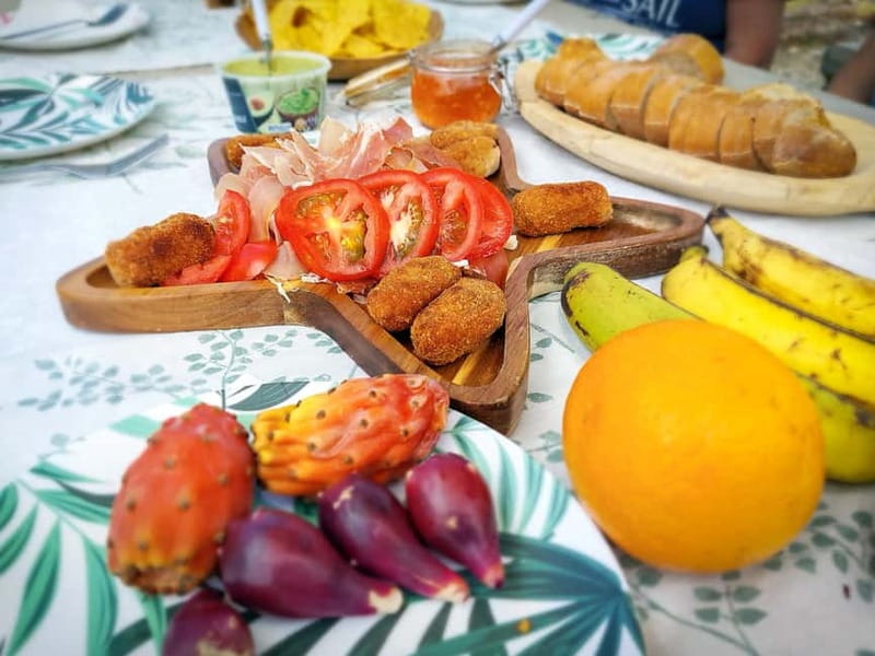 Gran Canaria: Red Gorge, Cave, Oasis Adventure Tour & Picnic - Practical Details and Logistics