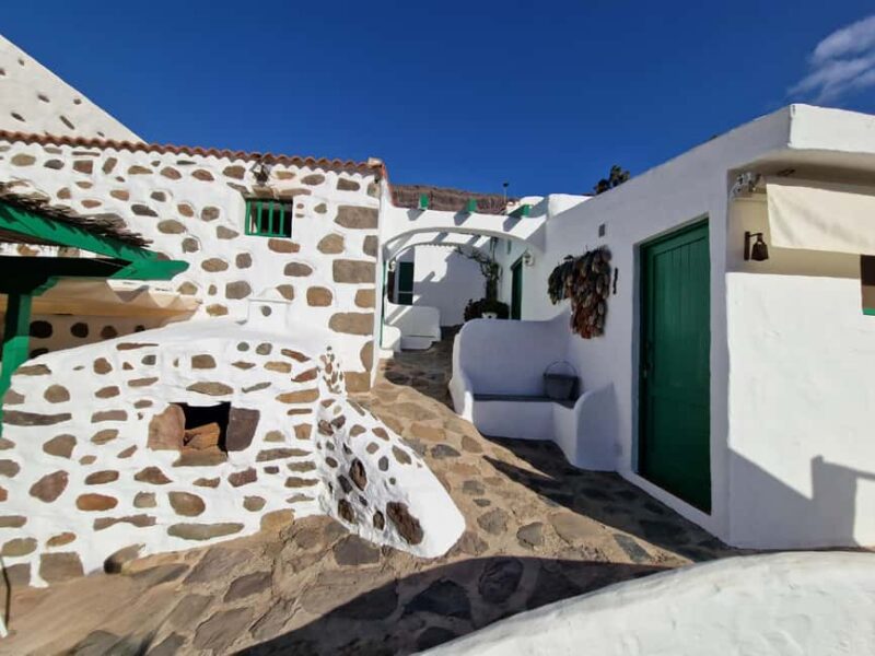 Gran Canaria: Tasting wine & local cheese in Mogan - Highly Praised by Past Participants