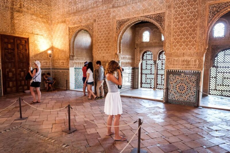 Granada: Alhambra Complex Guided Tour Options - Practical Information for Visitors