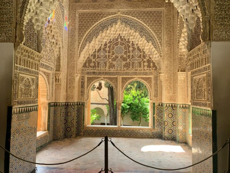 Granada: Alhambra Complex Guided Tour with Ticket - Skip-the-Line Tickets Save Time and Hassle