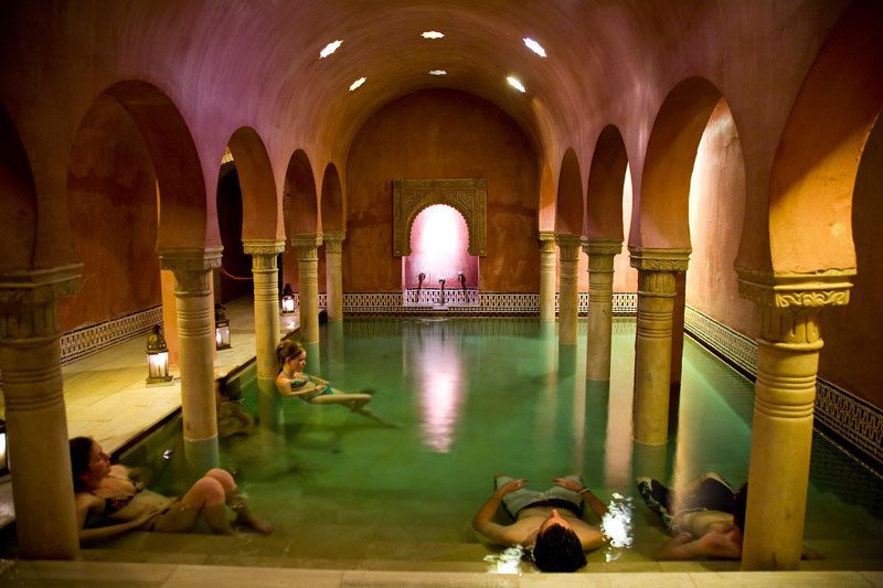 Granada: Alhambra Guided Tour and Arabian Bath and Massage - Logistics and Practical Details of the Tour