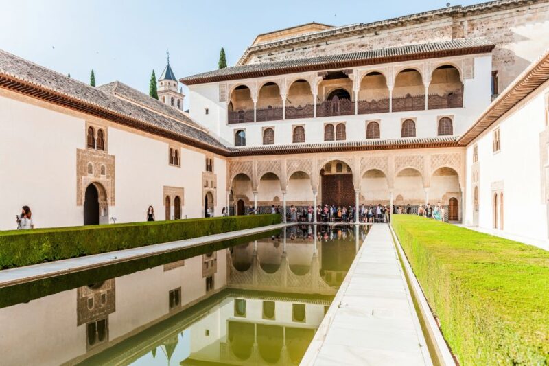 Granada: Alhambra & Nasrid Palaces Tour with Tickets - Visiting the Palace of Charles V and Additional Highlights