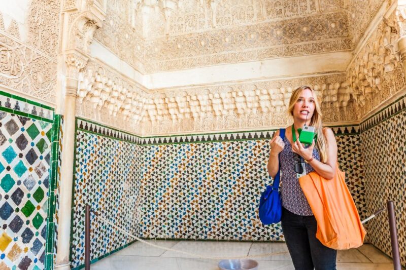 Granada: Alhambra & Nasrid Palaces Tour with Tickets - Who Will Appreciate This Tour?