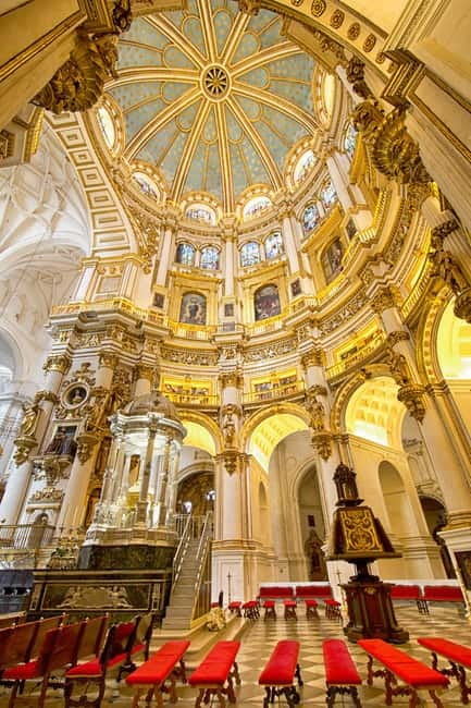 Granada: Cathedral of Granada Entry Ticket - Artistic Highlights: Chapels and Altarpieces