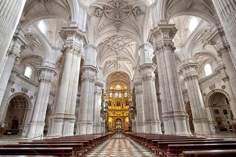 Granada: Cathedral of Granada Entry Ticket - Accessibility and Practical Considerations