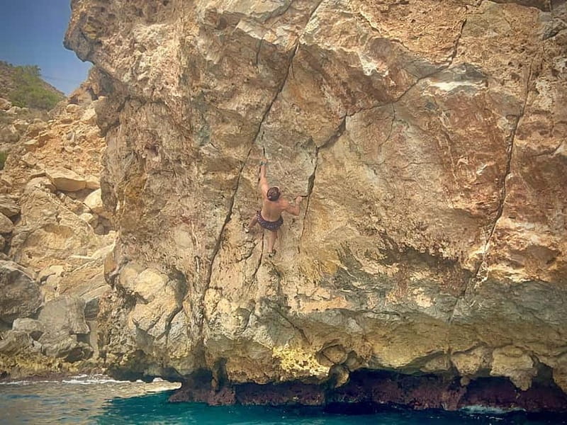 Granada: Deep Water Soloing in Calahonda Pier - Equipment and Photos: What’s Included