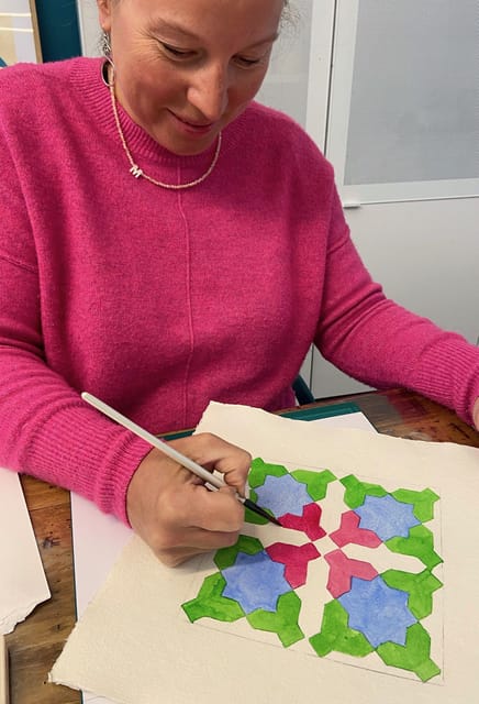 Granada: Draw and paint designs of the Alhambra - Why Choose This Artistic Workshop in Granada?