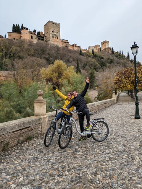 Granada: Ebike Tour 2 Hours - The Guide and Customization of the Experience